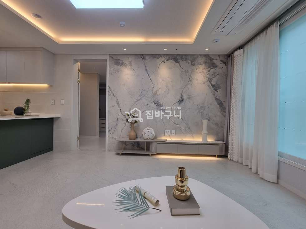 인천 부평구 부평동 부평역 도보 8분! 펜트리+다용도실 갖춘 신축 쓰리룸 도시형 아파트! 분양 매물번호 11763 사진 2