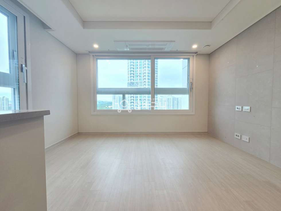 인천 서해구 청라동 ★E편한세상 240세대 대단지, 도심 인프라를 갖춘 청라 신축 아파트★ 분양 매물번호 11760 사진 1