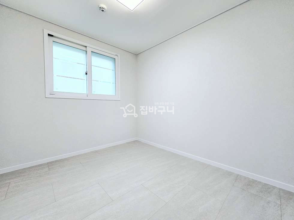 경기 안산상록구 사동 안산 사리역 도보권! 펜트리 파우더룸 다용도실 갖춘 모던 사동 신축 빌라! 분양 매물번호 11648 사진 12