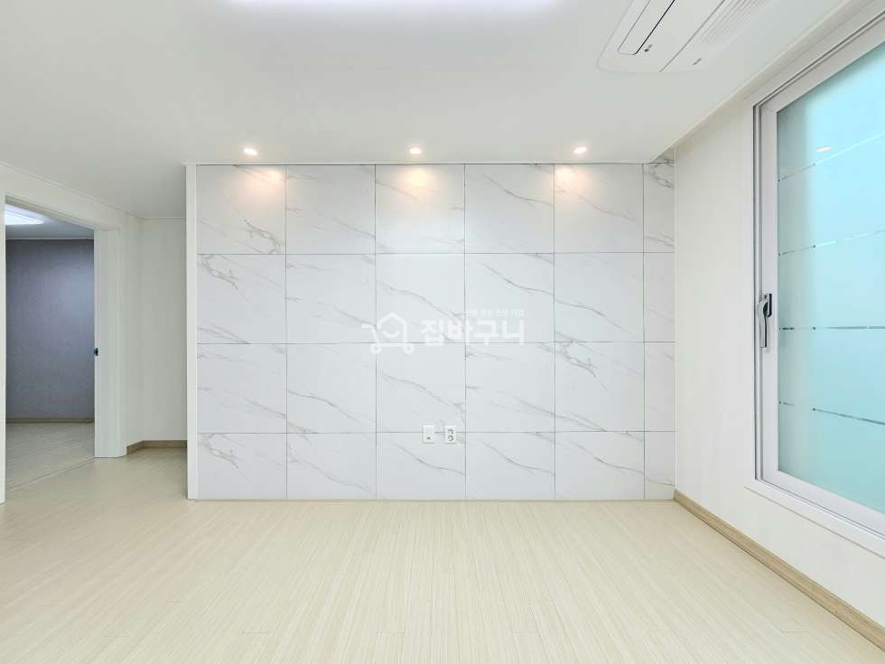 경기 화성효행구 봉담읍 동화리 학교부터 마트까지, 생활권이 편한 화성시 신축 쓰리룸 빌라 매물! 분양 매물번호 11756 사진 6