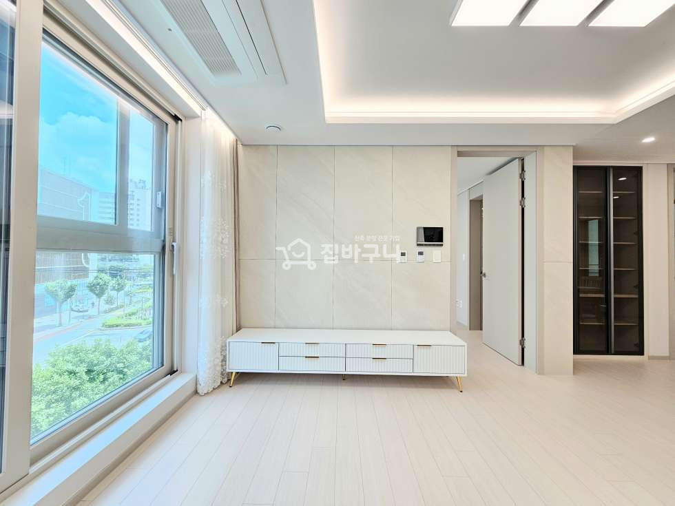 서울 은평구 역촌동 응암역 도보 1분! 역세권 핵심 입지 신축 3룸 도시형 아파트! 분양 매물번호 11764 사진 2