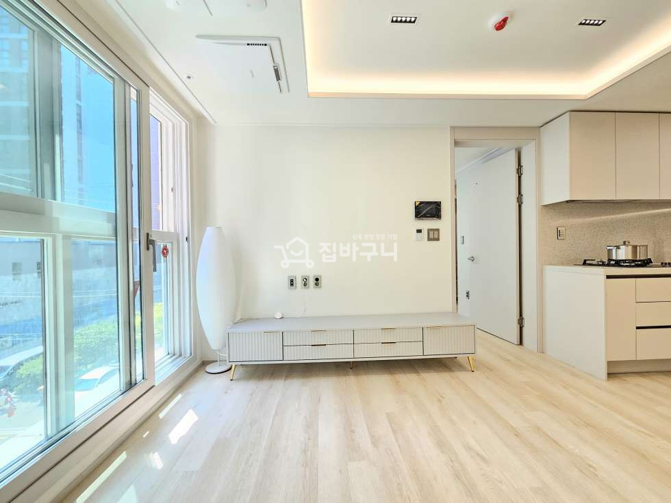 서울 금천구 독산동 독산역 도보 7분, 아울렛 몰세권에 들어선 신축 3룸 아파트! 분양 매물번호 11765 사진 2
