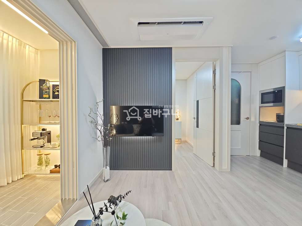 서울 구로구 구로동 대림역 접근성 우수, 구로구 프리미엄 신축 2룸 아파트 분양 매물번호 11781 사진 2