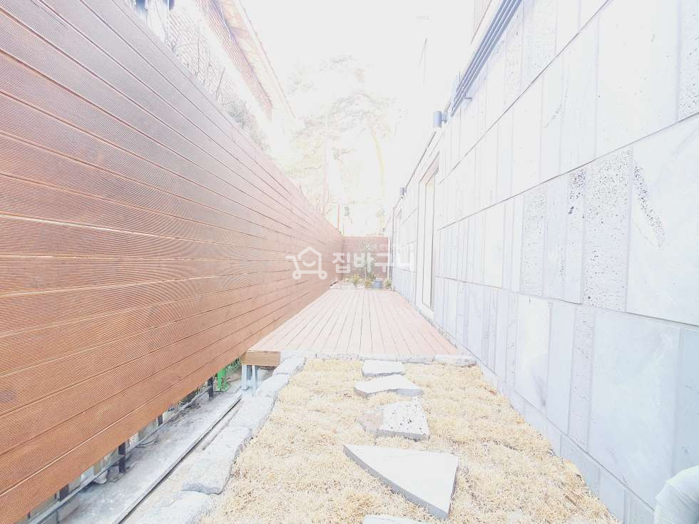 경기 안양만안구 석수동 잔디앞마당있는 3룸 신축 ! 구경오세요 분양 매물번호 11926 사진 1