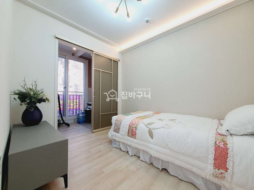 경기 안양만안구 석수동 잔디앞마당있는 3룸 신축 ! 구경오세요 분양 매물번호 11926 사진 11