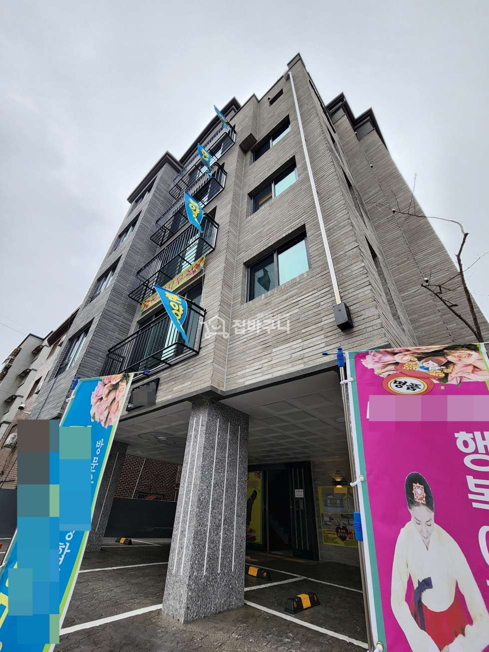경기 안산단원구 와동 선부역 도보 5분거리! 코너 집 숲속 조망권 신축빌라! 분양 매물번호 11968 사진 2