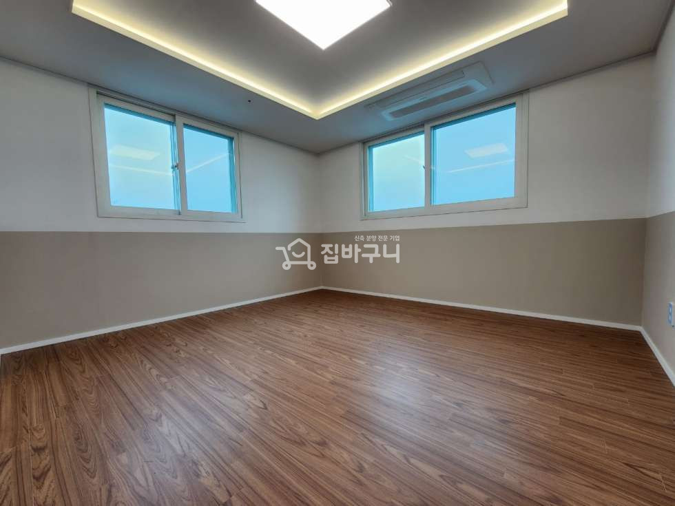 경기 부천오정구 내동 반듯한 구조의 보조주방과 야외테라스까지! 신축 3룸 추천! 분양 매물번호 11959 사진 4