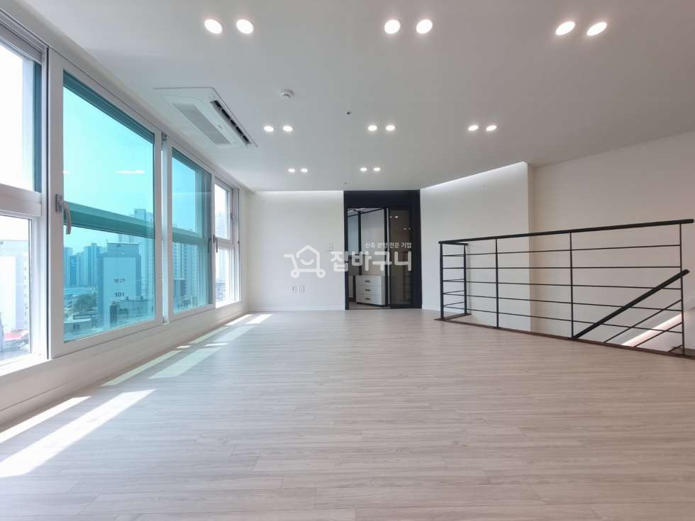 인천 미추홀구 숭의동 숭의역동 대형 복층투룸! (욕실2) 분양 매물번호 12033 사진 7