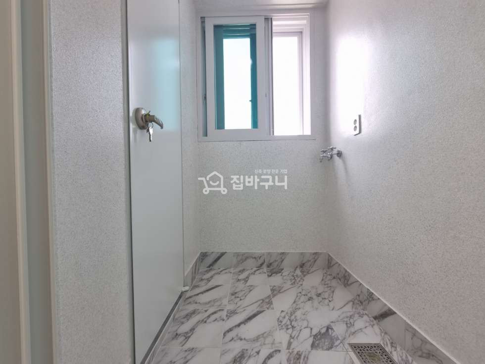 인천 미추홀구 숭의동 숭의역동 대형 복층투룸! (욕실2) 분양 매물번호 12033 사진 12