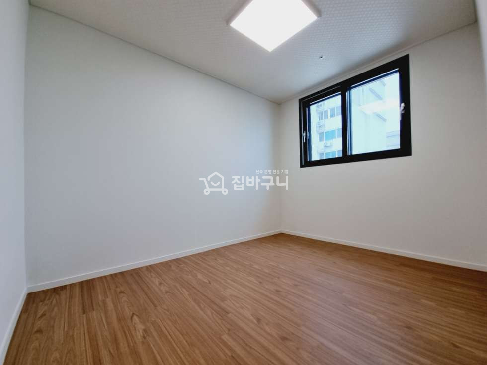 경기 안양만안구 안양동 안양역 인접, 전세대 단독세대 대형평수 3룸 분양 매물번호 12094 사진 9