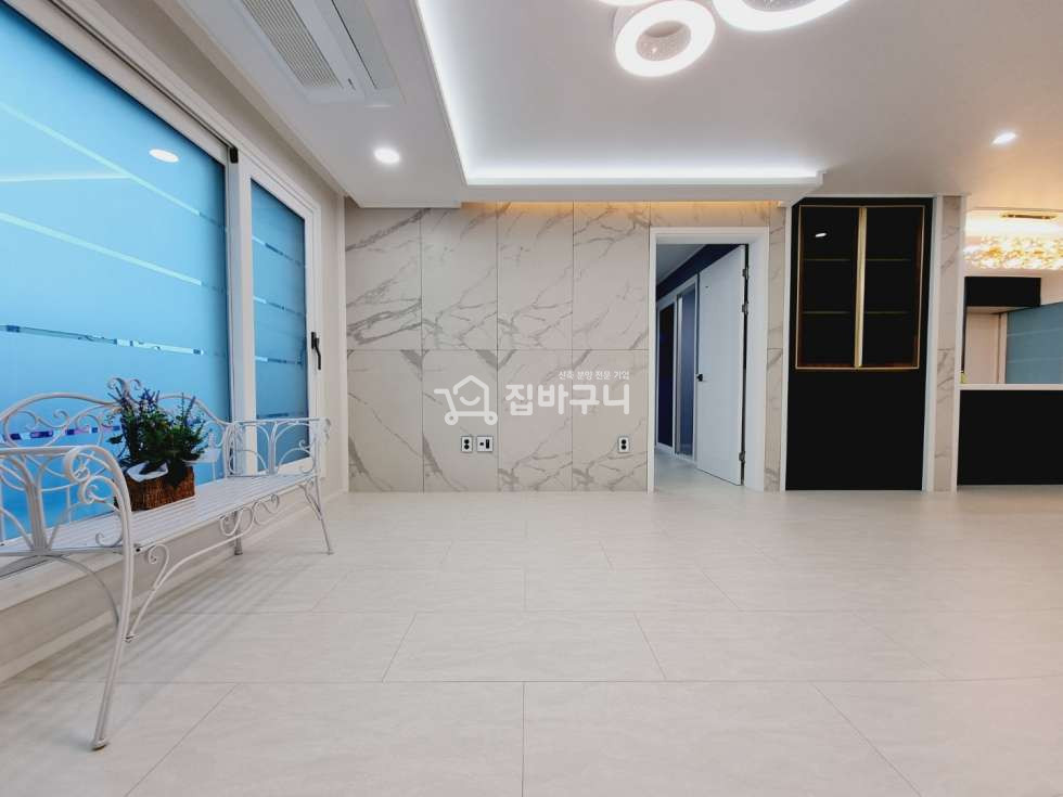 경기 안산상록구 사동 ((드레스룸有)) 방5 베란다2 /복층에 테라스까지있어요 ! 분양 매물번호 12082 사진 2