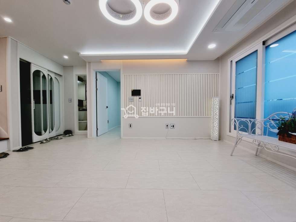 경기 안산상록구 사동 ((드레스룸有)) 방5 베란다2 /복층에 테라스까지있어요 ! 분양 매물번호 12082 사진 4