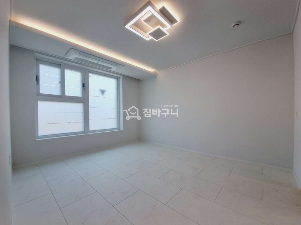 경기 안산상록구 이동 대형 테라스有 ! 한대앞역인근 거실 넓은 4룸 분양 매물번호 12111 사진 9