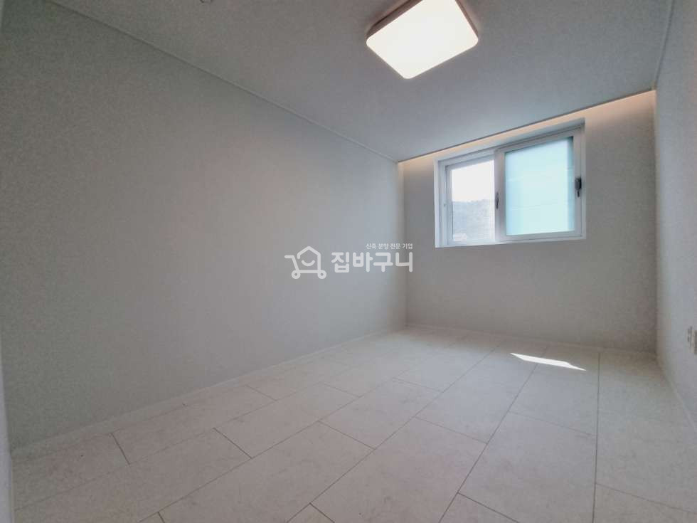 경기 안산상록구 이동 대형 테라스有 ! 한대앞역인근 거실 넓은 4룸 분양 매물번호 12111 사진 12