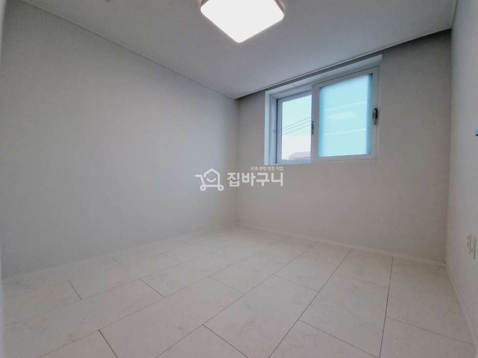 경기 안산상록구 이동 대형 테라스有 ! 한대앞역인근 거실 넓은 4룸 분양 매물번호 12111 사진 14