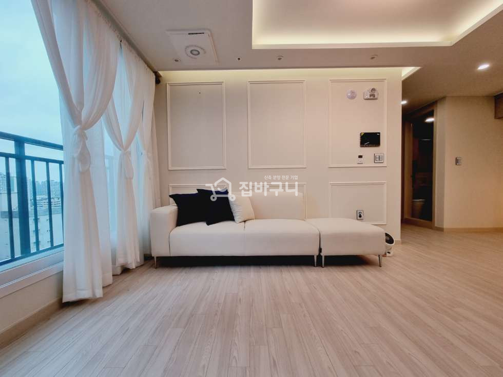 경기 부천소사구 심곡본동 [부천역] 대형세탁기,건조기 LG시스템에어컨까지 옵션! 신축 3룸 분양 매물번호 12121 사진 3