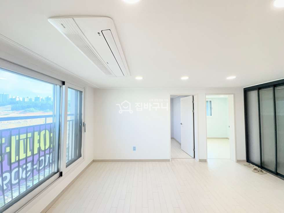 인천 검단구 마전동 양촌IC 초근접! 도보 10분 올커버 3룸 테라스 학세권+교통완비 신축♥ 분양 매물번호 13622 사진 2