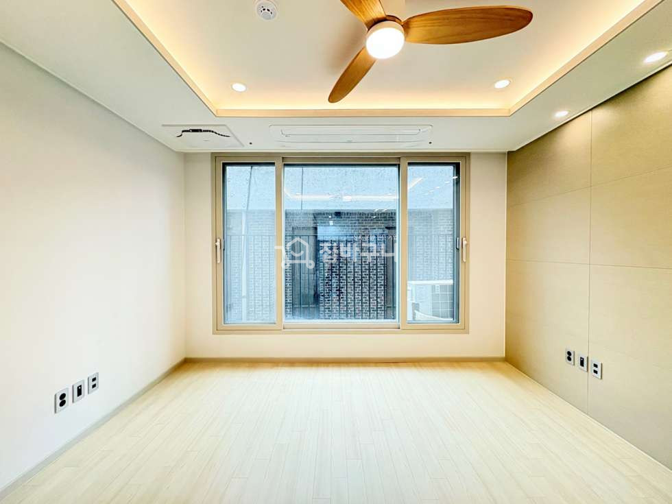 서울 광진구 자양동 건대입구·구의역 더블역세권! 풀옵션 신축 3룸, 생활·학군 모두 잡은 신축 아파트★ 분양 매물번호 13601 사진 1