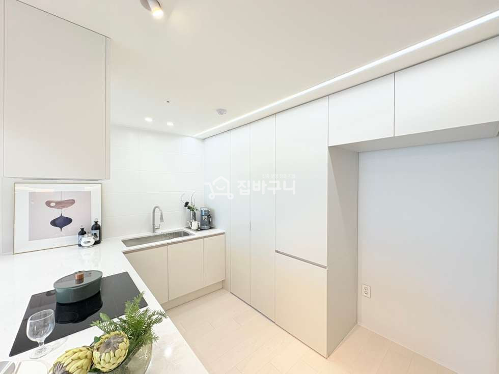 인천 미추홀구 용현동 인천 용현동 숭의역 도보 6분! 교통·쇼핑·학군까지 완벽한 신축 3룸 아파트 분양 매물번호 13582 사진 6