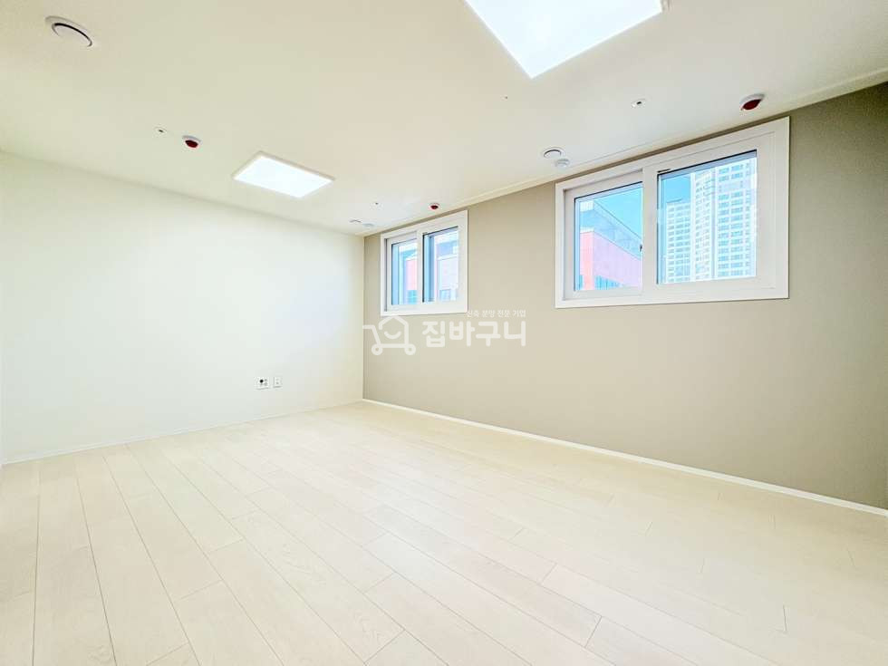인천 미추홀구 용현동 인천 용현동 숭의역 도보 6분! 교통·쇼핑·학군까지 완벽한 신축 3룸 아파트 분양 매물번호 13582 사진 10