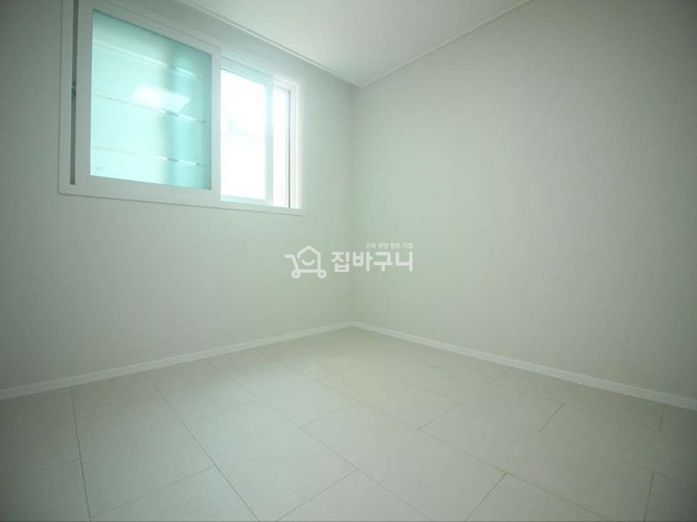 경기 안산상록구 본오동 상록수역 인근, 층간소음 저감재·시스템에어컨 완비! 교육·공원·마트까지 누리는 신축 3룸 실속형 매물! 분양 매물번호 13552 사진 9
