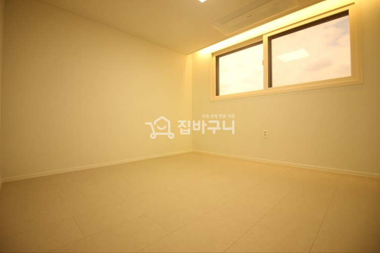 경기 부천소사구 괴안동 복층에 테라스가 2개★ 넉넉한 방 구조로 가족 모두 만족! 도심 인프라까지 완벽하게 갖춘 신축 매물 분양 매물번호 13545 사진 6
