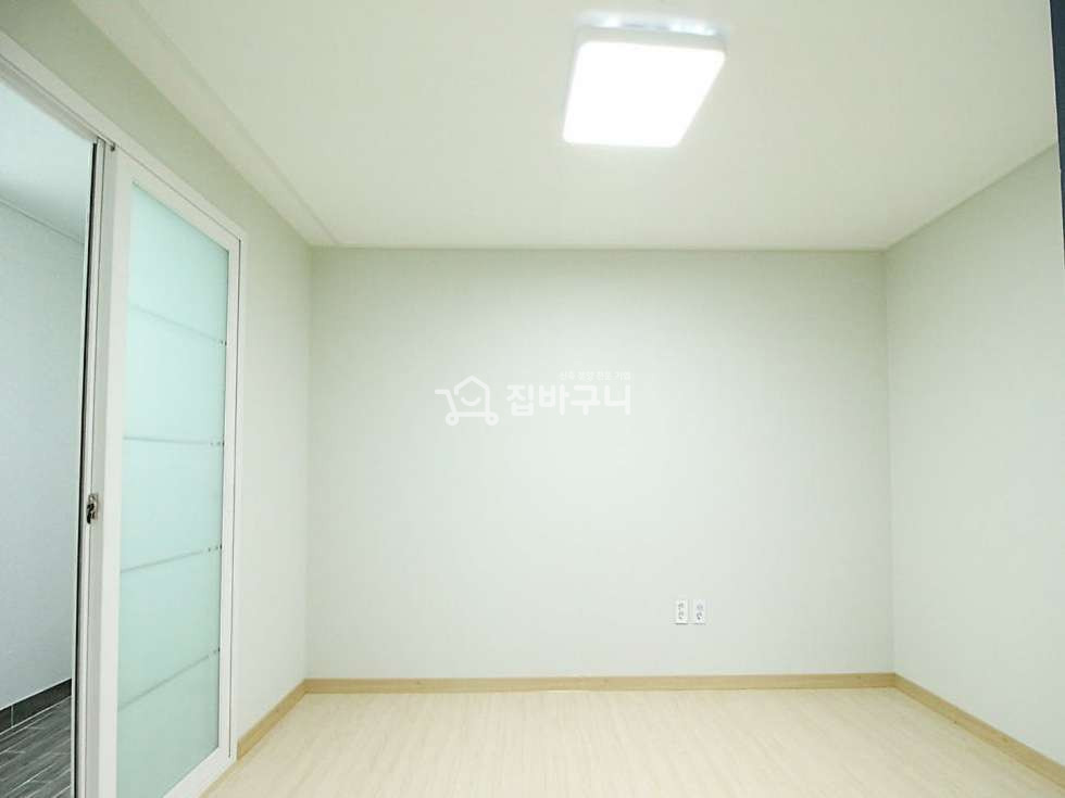 인천 미추홀구 도화동 도화역 차량 3분! 공원·시장·학군 다 갖춘 실속 2룸 ☆ 공기순환기·에어컨 기본 옵션까지 분양 매물번호 13543 사진 8