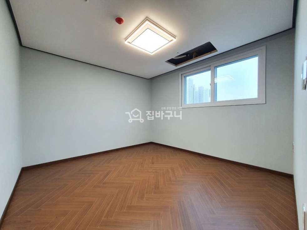 경기 부천원미구 중동 부천 중동역 신축 복층 4룸★ 방4·욕실2·테라스까지 완비된 실속형 매물 분양 매물번호 13541 사진 7