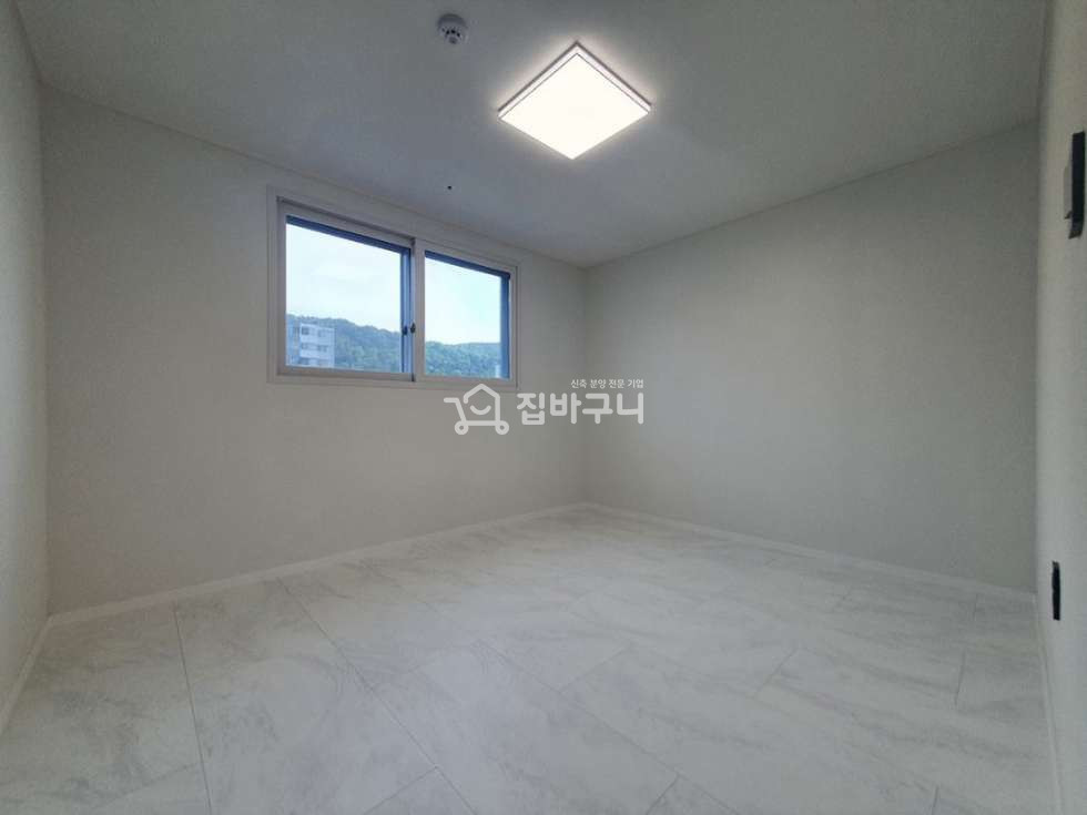 경기 부천소사구 송내동 ★부천 송내동 실속형 3룸★ 테라스+서브주방+넉넉한 수납까지 완비! 분양 매물번호 13536 사진 12
