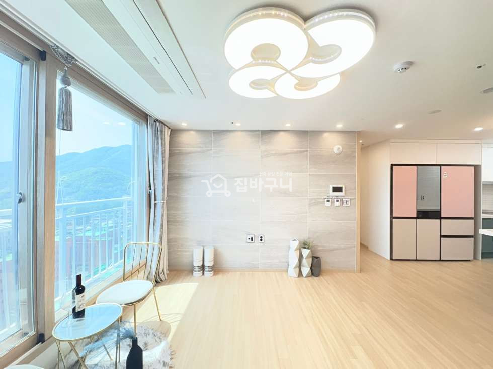 경기 안양만안구 안양동 안양초 도보 3분, 수납창고와 광파오븐까지 갖춘 실속형 3룸 신축! 이마트·다이소 생활 인프라 완비 분양 매물번호 13519 사진 2