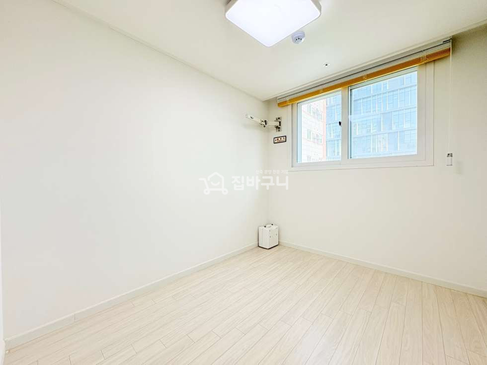서울 금천구 독산동 1-2인가구에게 추천하는 아담하면서 아늑한 사이즈의 내부와 실용적인 3룸 매물 분양 매물번호 13514 사진 9