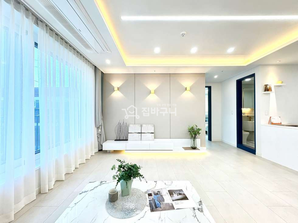 경기 평택시 서정동 간접조명+파우더룸까지! 감각적인 송탄역 도보 신축 3룸 매물 분양 매물번호 13506 사진 2