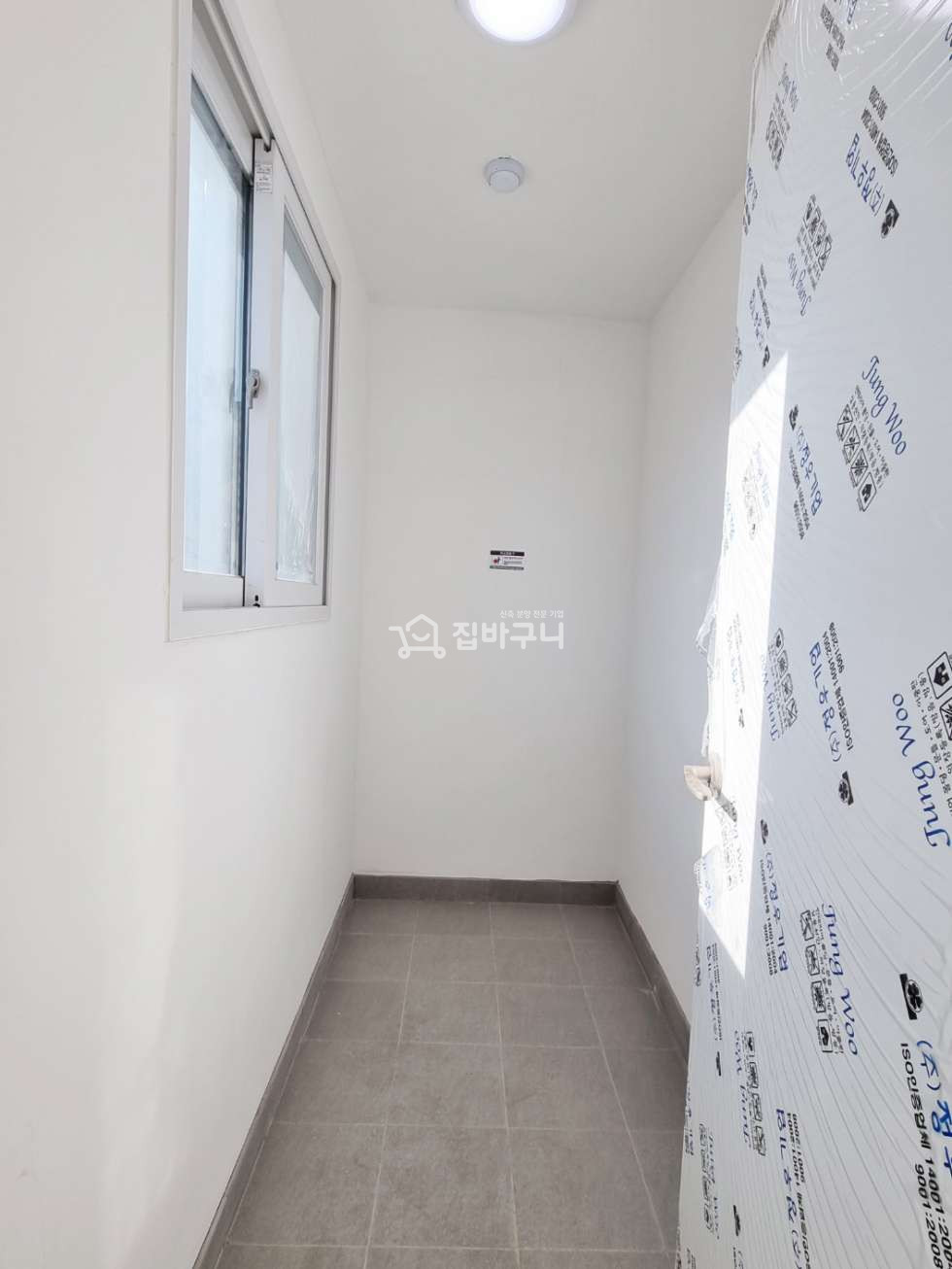 경기 부천원미구 원미동 깔끔한 내부와 넉넉한 수납공간 , 베란다까지 재난상황시 대피공간까지 마련된 실용적인구조 + 인프라 분양 매물번호 13502 사진 11