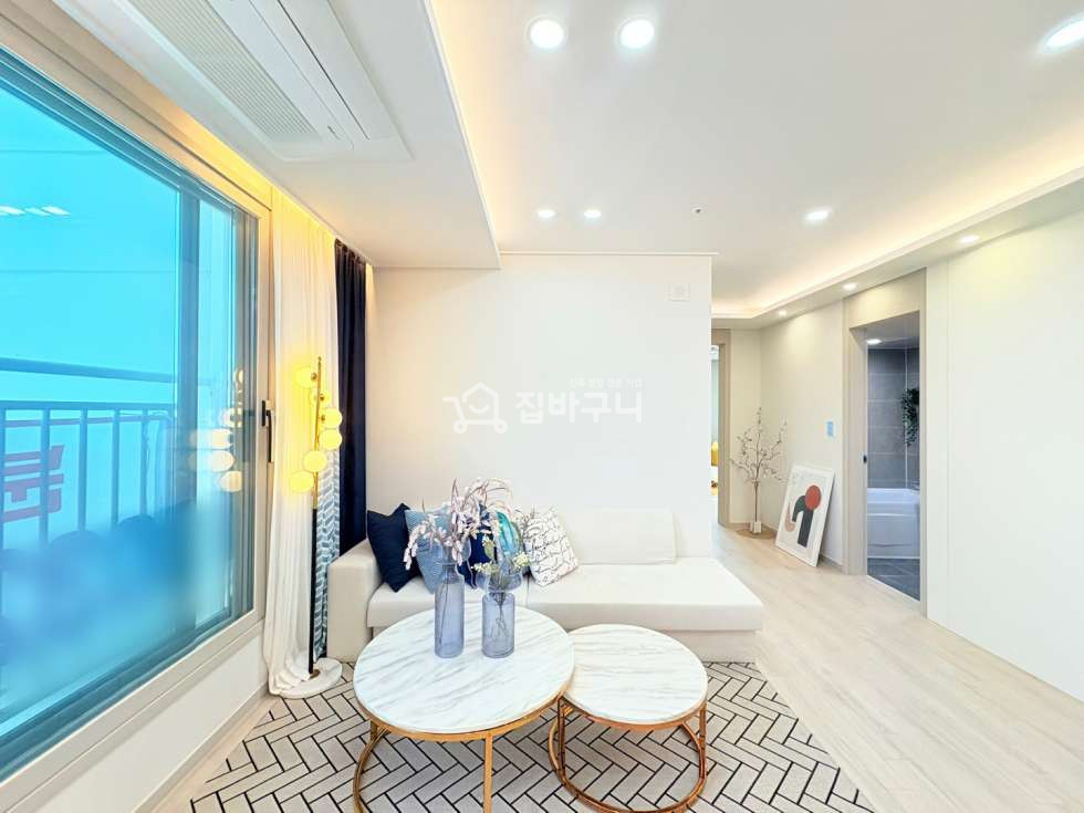 경기 부천원미구 원미동 전세대아파트등기 정남향 넓고 쾌적한 거실과 춘의역 도보9분 시장인근 인프라! 분양 매물번호 13497 사진 2
