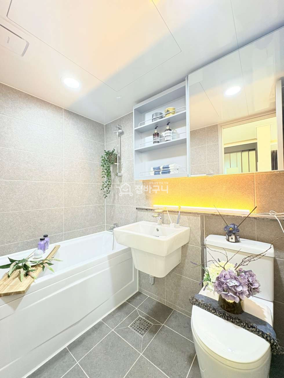 경기 부천원미구 원미동 전세대아파트등기 정남향 넓고 쾌적한 거실과 춘의역 도보9분 시장인근 인프라! 분양 매물번호 13497 사진 13