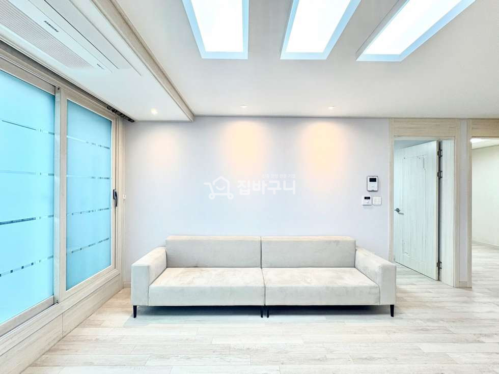 경기 수원권선구 세류동 ■매교역 도보권에 넓고 실용적인 내부 다용도로 활용가능한 수원 세류동 4룸 !■ 분양 매물번호 13477 사진 2