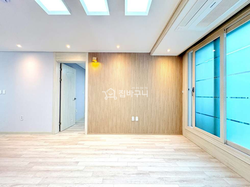 경기 수원권선구 세류동 ■매교역 도보권에 넓고 실용적인 내부 다용도로 활용가능한 수원 세류동 4룸 !■ 분양 매물번호 13477 사진 5