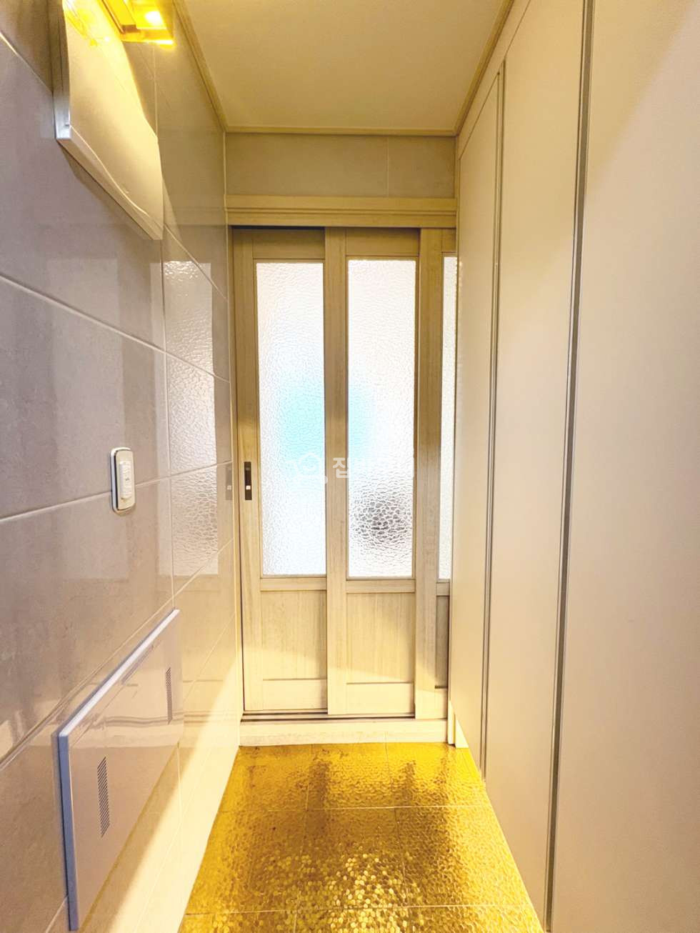 경기 수원권선구 세류동 ■매교역 도보권에 넓고 실용적인 내부 다용도로 활용가능한 수원 세류동 4룸 !■ 분양 매물번호 13477 사진 15