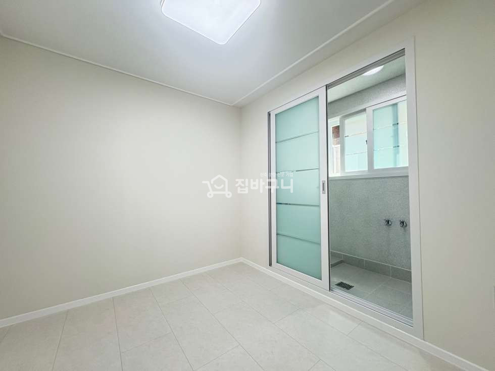 경기 안산상록구 본오동 2룸인데도 공간활용성 뛰어나고 생활인프라 우수한 사리역 도보3분거리 매물 분양 매물번호 13472 사진 8