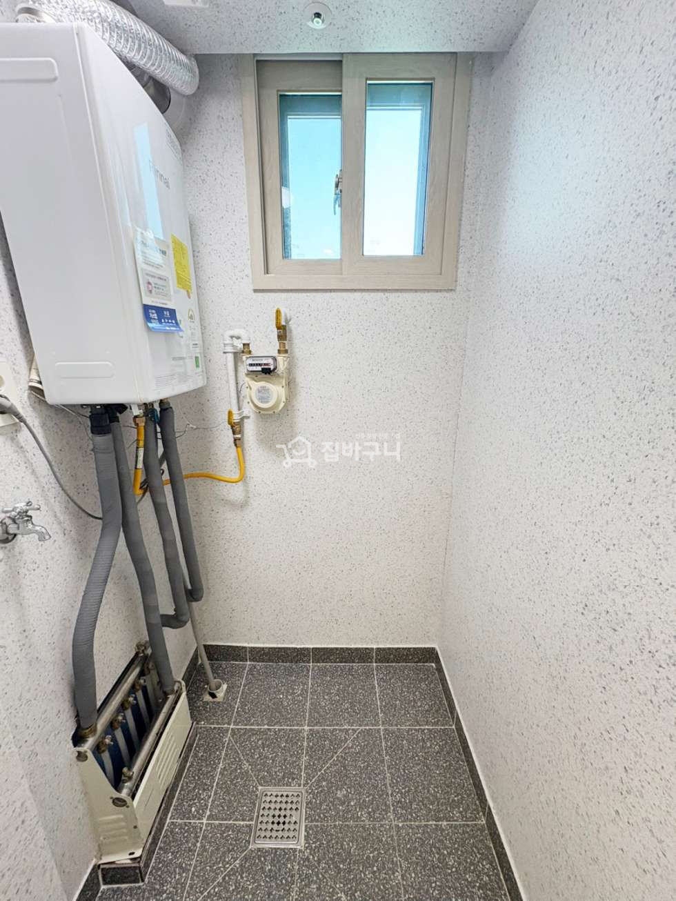 서울 강서구 염창동 ◆염창역 도보5분거리 초역세권! 실평수 30평넘는 넓은 3룸과 채광 가득한 거실◆ 분양 매물번호 13462 사진 12