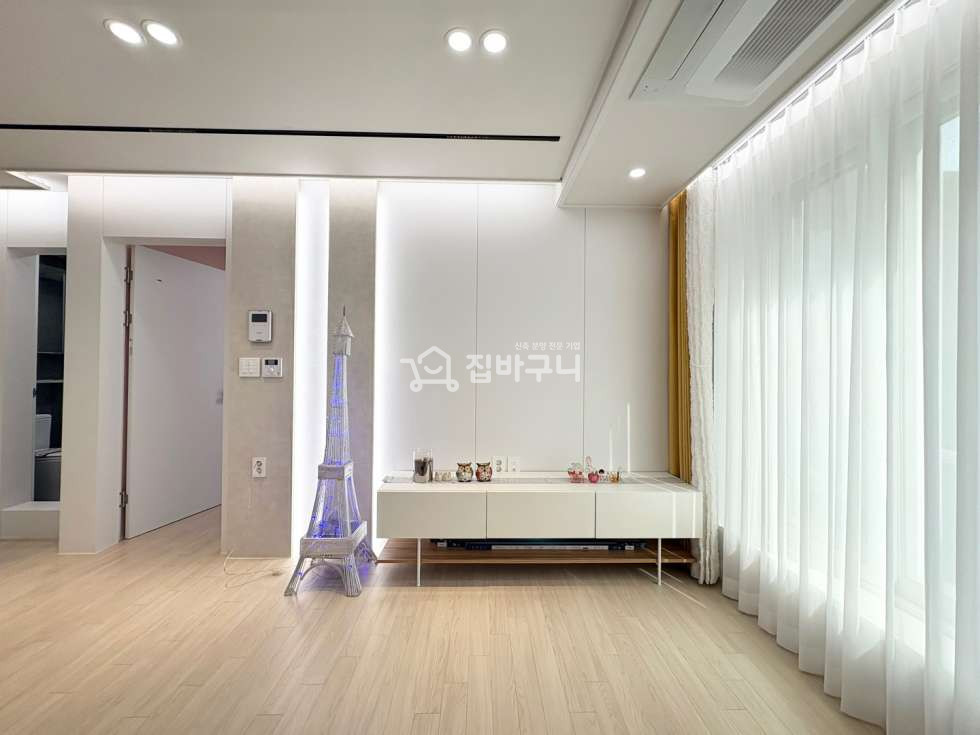경기 안산단원구 고잔동 고잔동 최고의 위치 입지적 조건 최상 / 옵션 좋고 내부 넓은 실용적 구조의 고잔동 쓰리룸 분양 매물번호 13457 사진 2