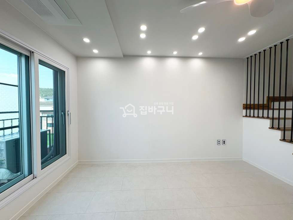 경기 안산상록구 본오동 ※깔끔한 내부공간과 활용도 높은 복층테라스! 방3 화3 사리역과 상록수역 인근 교통편리한 본오동 매물!※ 분양 매물번호 13450 사진 2