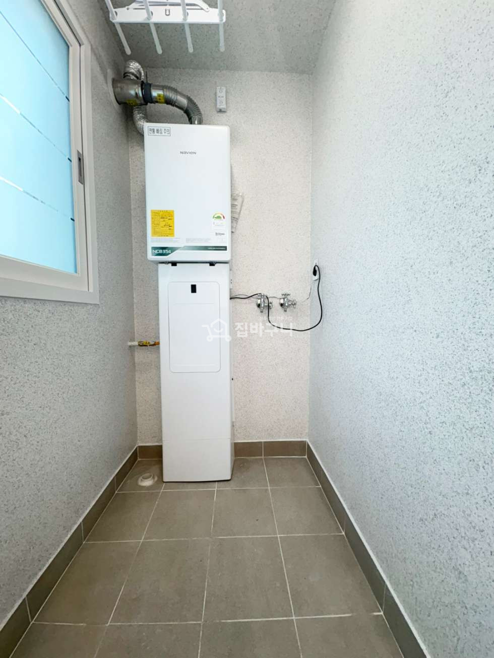 경기 안산단원구 선부동 ☆초중고 학세권과 롯데마트와 다이소가 차량3분 도보10분거리! 인프라 최적화된 시원한 조망권 복층테라스 매물!☆ 분양 매물번호 13431 사진 9
