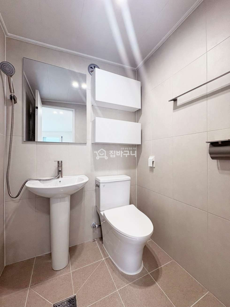 경기 안산단원구 선부동 ☆초중고 학세권과 롯데마트와 다이소가 차량3분 도보10분거리! 인프라 최적화된 시원한 조망권 복층테라스 매물!☆ 분양 매물번호 13431 사진 14