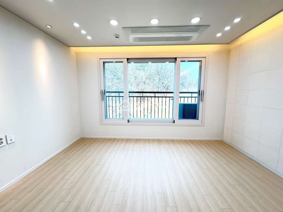 경기 안산단원구 선부동 ※시원한 조망권 확보! 복층 테라스 공간으로 아이 있는 가정에게도 딱 맞는 실용적인 공간!※ 분양 매물번호 13430 사진 1