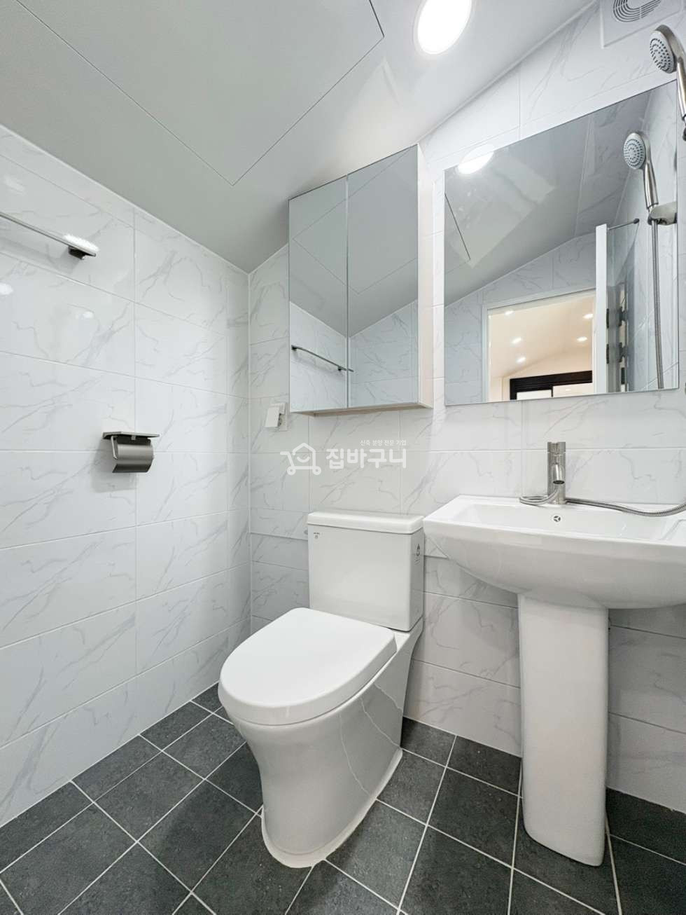 경기 안산단원구 선부동 ◇4-5인 가족도 끄떡없는 크기의 넓은 내부구조인 인프라/학세권 모두 사로잡은 선부동 3룸 복층 2테라스 매물◇ 분양 매물번호 13421 사진 15