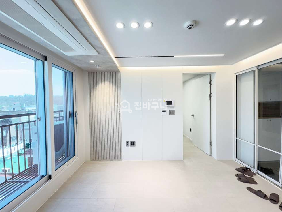 경기 안산단원구 선부동 ★서울 접근성 끝판왕! 복층+테라스 5룸 신축, 풀옵션으로 입주가능!★ 분양 매물번호 13420 사진 3