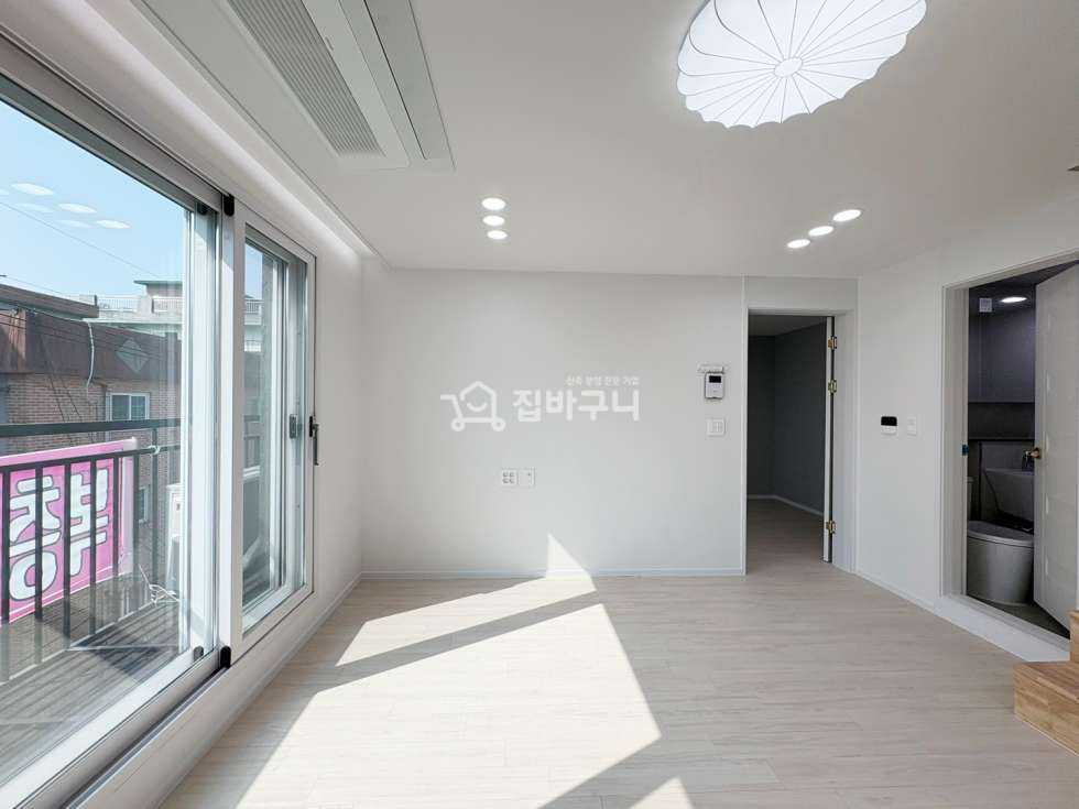 경기 안산단원구 선부동 복층의 시원한 전망과 테라스가 있는 안산 달미역 인근 4룸 매물! 분양 매물번호 13412 사진 3