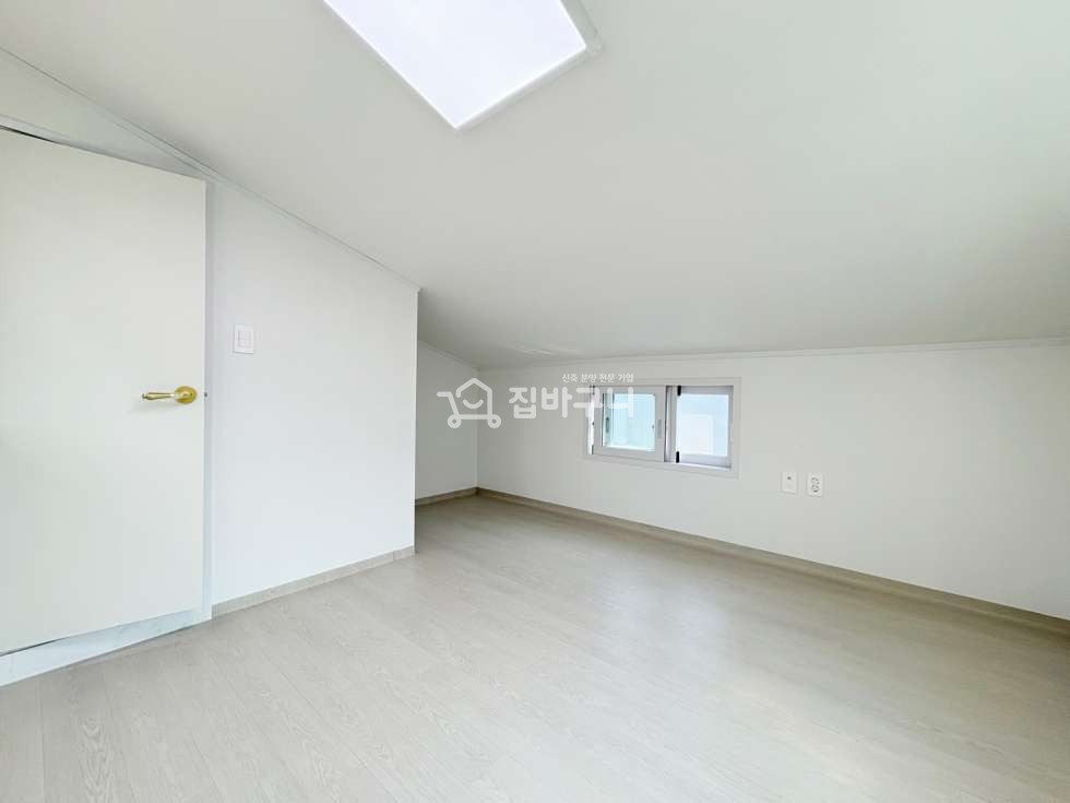 경기 안산단원구 선부동 복층의 시원한 전망과 테라스가 있는 안산 달미역 인근 4룸 매물! 분양 매물번호 13412 사진 12