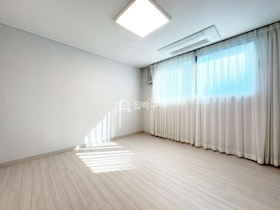 경기 고양일산서구 대화동 GTX-A 킨텍스역 인근! 교통 호재! 인프라 최적화에 학세권 입지좋은 대화동 넓은 대형 쓰리룸 분양 매물번호 13406 사진 6